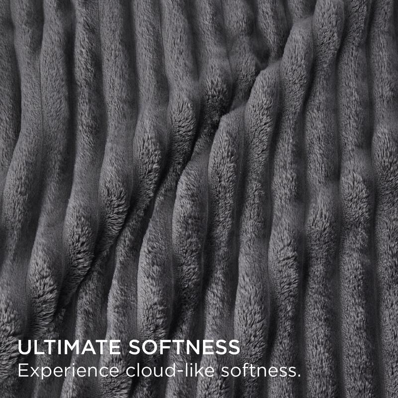 GentleSoft Ribbed Plush Blanket — Ultra-Soft Cozy Throw